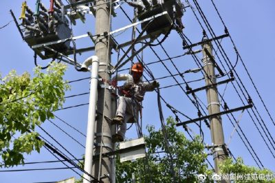 昆山市供電公司更換自動化開關、安裝調(diào)試配電開關監(jiān)控終端