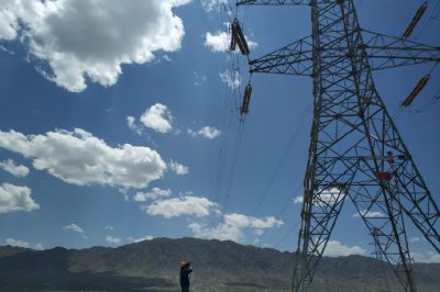 張掖供電公司開展“迎峰度夏”輸電線路紅外測(cè)溫工作