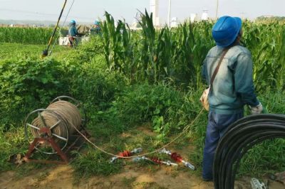 招遠市供電公司新立桿塔、架設(shè)導(dǎo)線、切割負荷