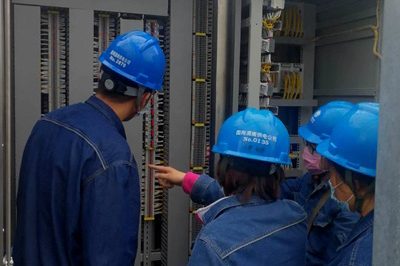 中斷路器、邊斷路器智能匯控柜驗(yàn)收