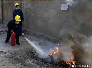 【起火了？莫慌！消防演練我們是認真的】為提高變電運維人員的消防安全意識
