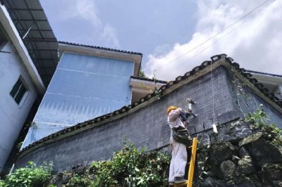 為客戶更換舊墻擔(dān)、安裝新墻擔(dān)