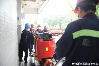 護航學(xué)校用電，助力學(xué)生高考