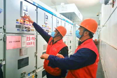你安心答題，我保電護(hù)航