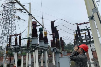 在隆川南北線施工期間對(duì)涉及到的線路、變電站開展巡視