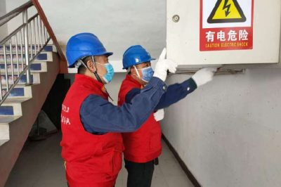 對轄區(qū)“煤改電”用戶電力線路、設(shè)備、表計(jì)等進(jìn)行排查消缺