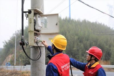 對(duì)電表箱、照明燈以及水泵等用電設(shè)備進(jìn)行全方面檢查