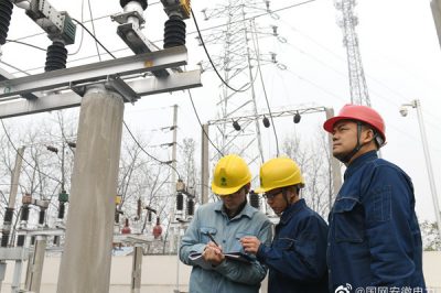 在雨雪大風(fēng)等特殊天氣，對設(shè)備、線路加強巡視監(jiān)督